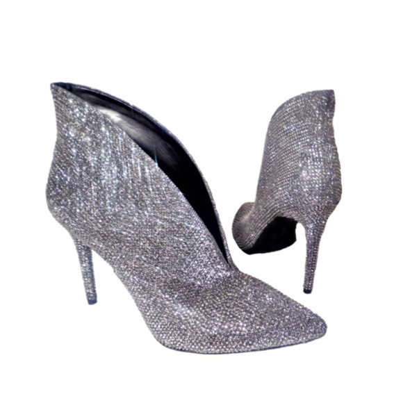 JESSICA SIMPSON CRYSTAL BOOTIES - Picture 1 of 7